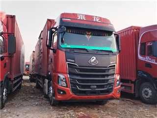 佛山二手東風柳汽 乘龍 乘龍H7前四后四9米6廂車