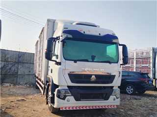 潮州二手中國重汽 豪沃TX 豪沃9米8大單橋廂式貨車
