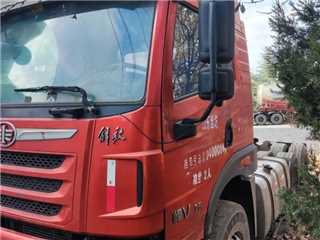 青島解放 悍V 濰柴375貨車