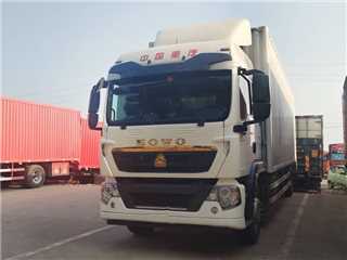 陽江二手中國重汽 豪沃TX 豪沃9米8大單橋廂式貨車