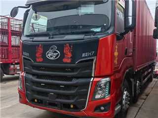 佛山二手東風柳汽 乘龍 乘龍H7前四后四9米6廂車