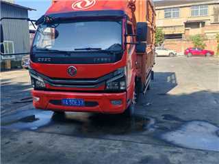 成都二手東風股份 多利卡 