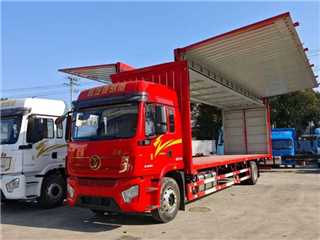 嘉定二手陜汽重卡 送保險一年