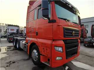 德州二手中國重汽 汕德卡 