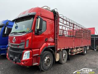 南寧二手東風柳汽 乘龍 9米6前四后四290馬力