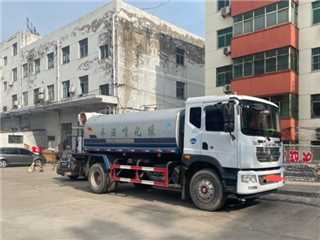 東風股份 福瑞卡 程力重工貨車