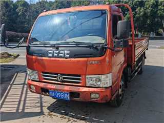 成都二手東風股份 多利卡 