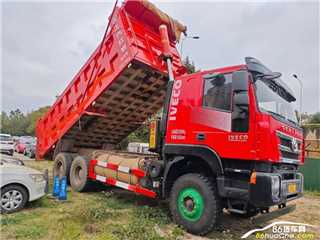 曲靖二手上汽紅巖 杰獅 