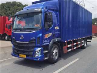 深圳二手東風柳汽 乘龍 7.8米