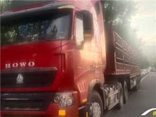 中國重汽 豪沃T7H 440馬力半掛車