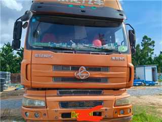 東風柳汽 乘龍 9.6米