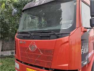 一汽解放 解放J6L 7.7米平板車