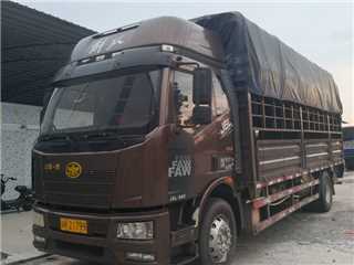 茂名二手一汽解放 解放J6L-6米8 6缸240馬力