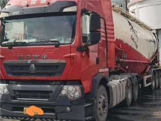 中國重汽 豪沃TX 440