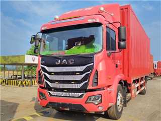 江淮 格爾發 江淮7米8廂車廂式貨車