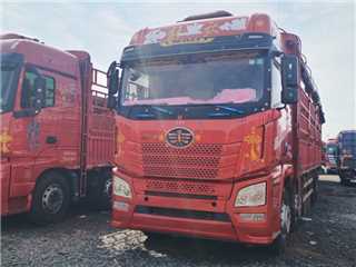 綿陽二手青島解放 解放JH6 解放JH6前四后八高欄車