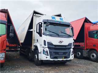 中山二手東風柳汽 乘龍 乘龍前四后四9米6飛翼