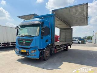 東風商用車 天錦 東風天錦8.2米電飛高頂