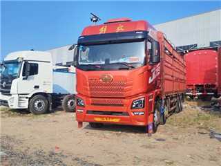 青島解放 解放JH6 至尊版解放JH6前四后八廂式貨車(chē)