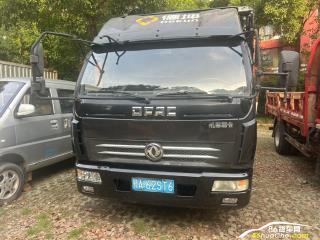 東風(fēng)股份 多利卡 貨車(chē)