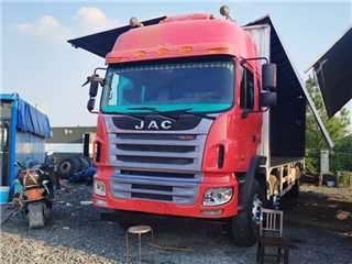 佛山二手江淮 格爾發(fā) 江淮前四后四9米6飛翼